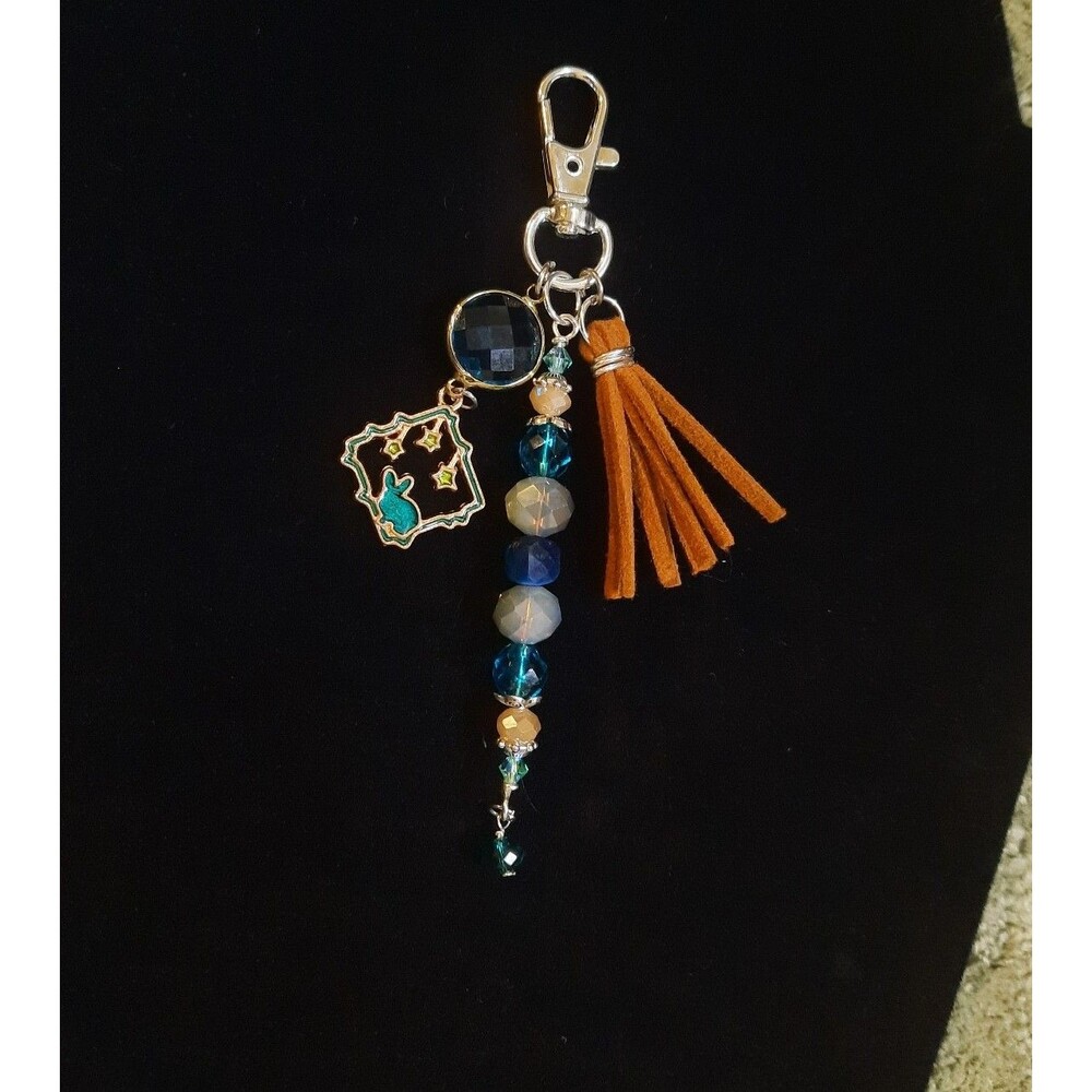 Handmade Alice In Wonderland Rabbit Purse Charm/ Keychain - Picture 2 of 5